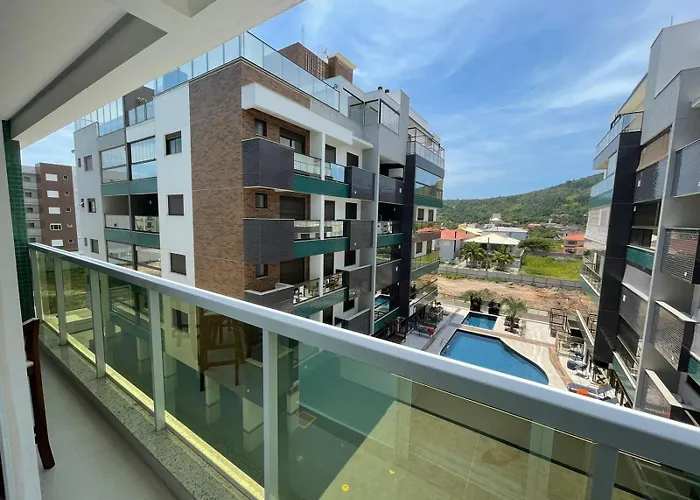 Cod 28 - Apartamento A 280 M Do Mar Governador Celso Ramos
