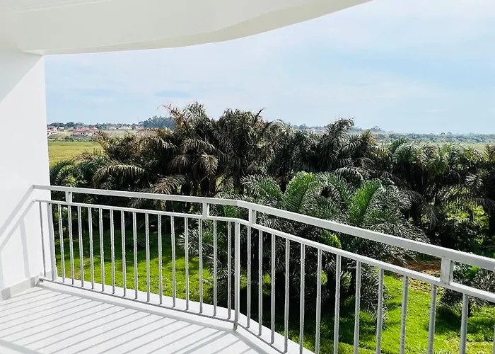 Dutus Aparthotel Entebbe