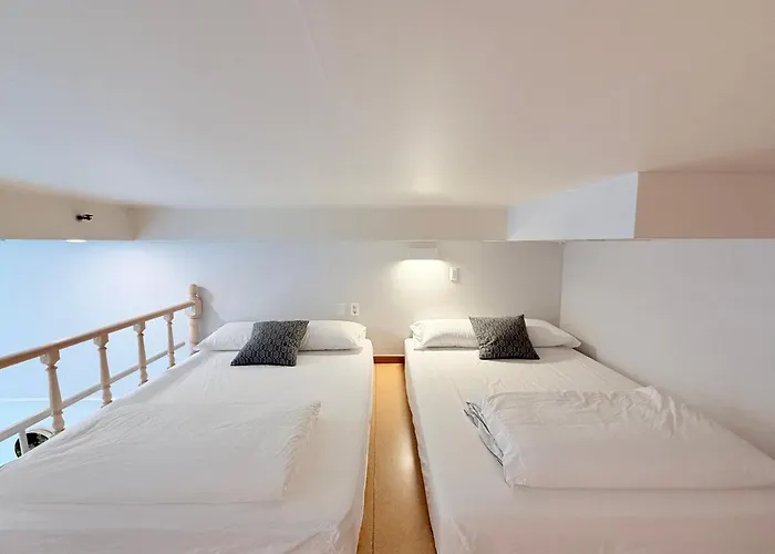 1Min Duplex House Hong Dae Seoul