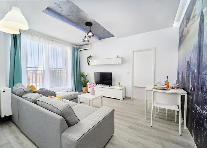 Self Check In 24H, Simple And Modern, 2 Rooms, Fast Wifi, Parking, Air Conditioning, Free Cancelation, Traveller Award Timişoara