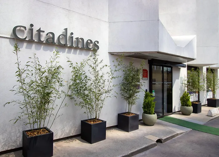 Aparthotel Citadines La Defense Paris Courbevoie
