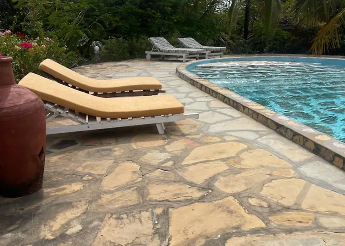 Red Sunshine Villa Mayungu To Watamu Your Tropical Dream Malindi