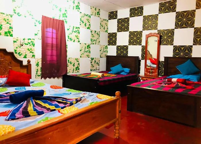 Hotel Saman Restaurant - Family House Arugam Bay