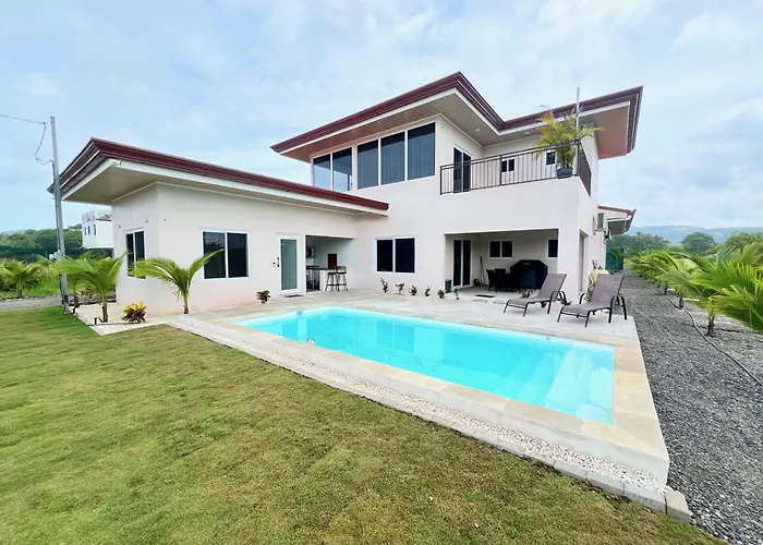 Playa Hermosa 44 - Beach House Getaway