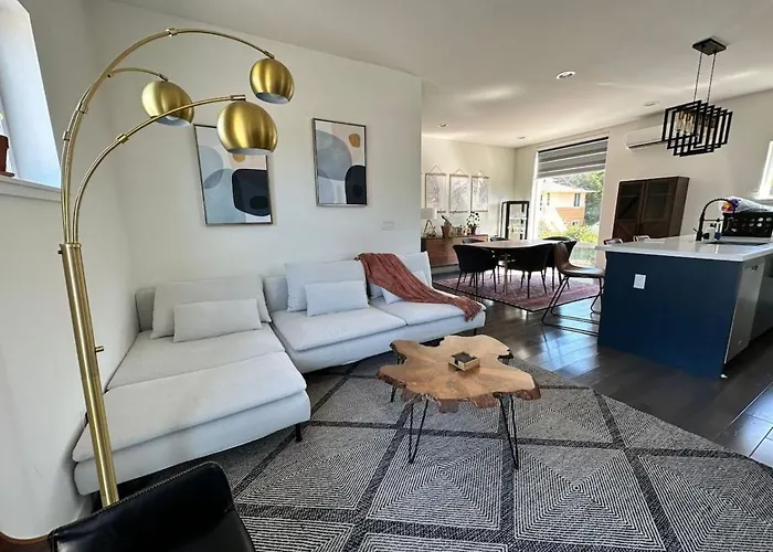 The Rooftop - Columbia City Retreat - Free Parking & Ev Point Seattle
