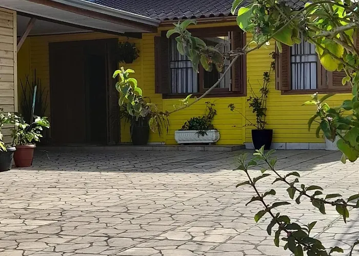 Villa Casa Amarela Torres