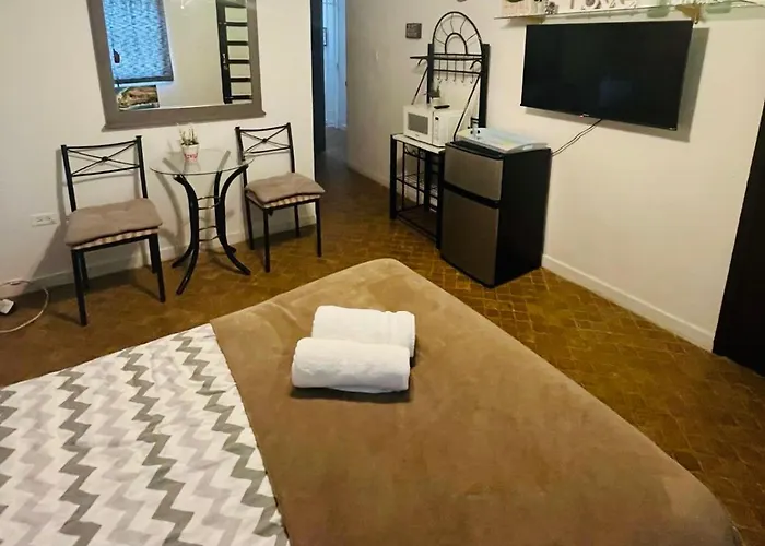 Private Room And Bath For 2 San Juan