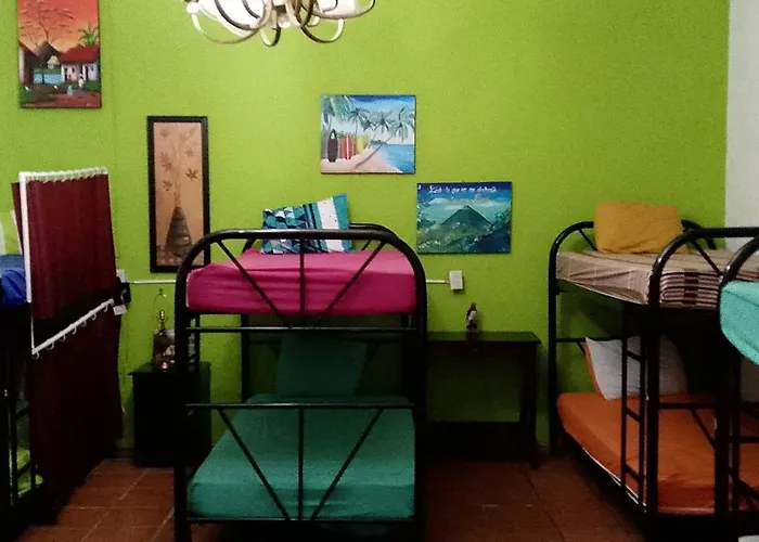 Hostal Mi Otra Casa Santa Ana