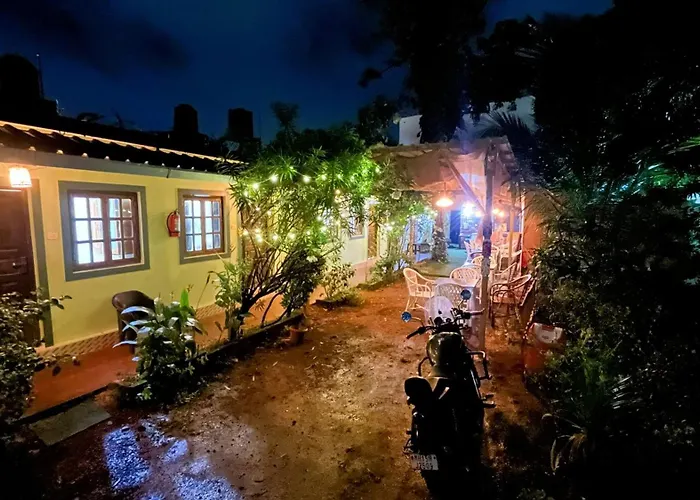 Mogambo Hostel&Stays Vagator