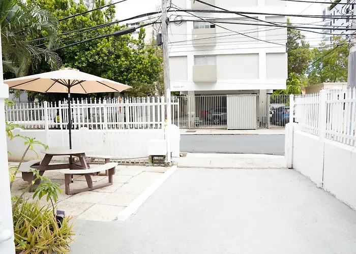 Beach & Nightlife At Your Doorstep! San Juan