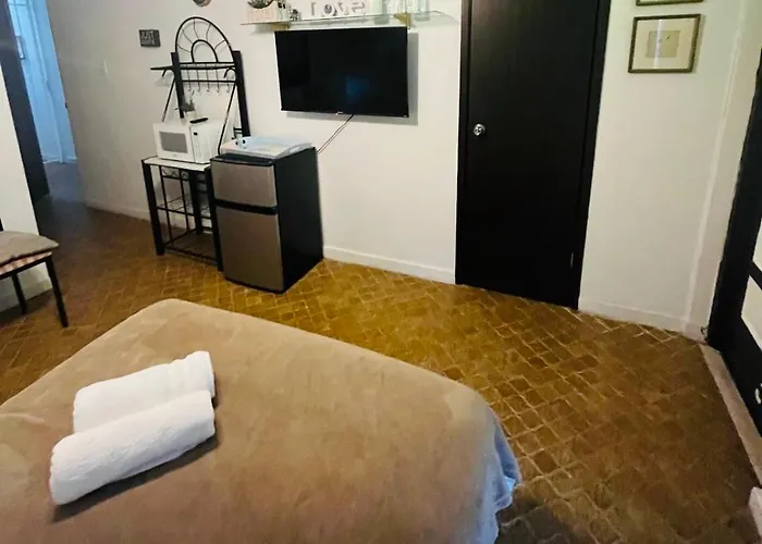 Private Room And Bath For 2 San Juan