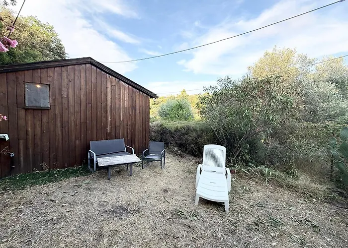 Charmant Chalet Avec Jardin Nizza