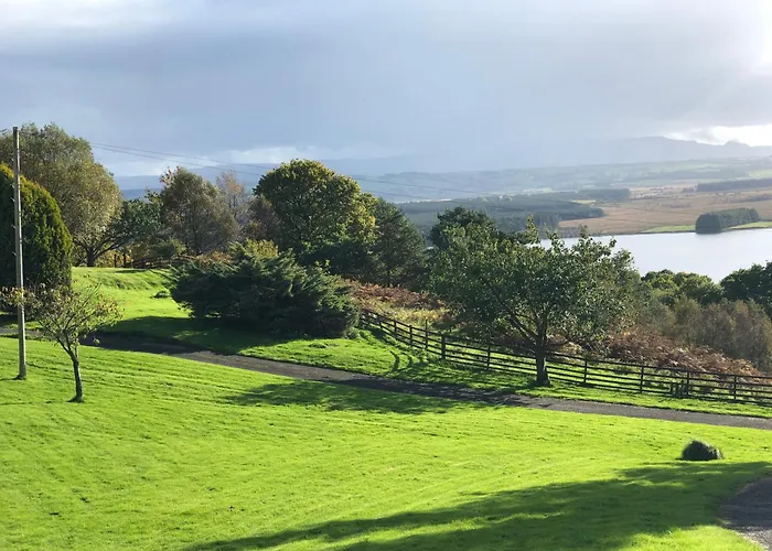 Buzzard Cottage Nestled In A Hillside Farm Stirling