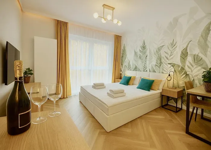 Plac Wolnosci 6 Residence Posen