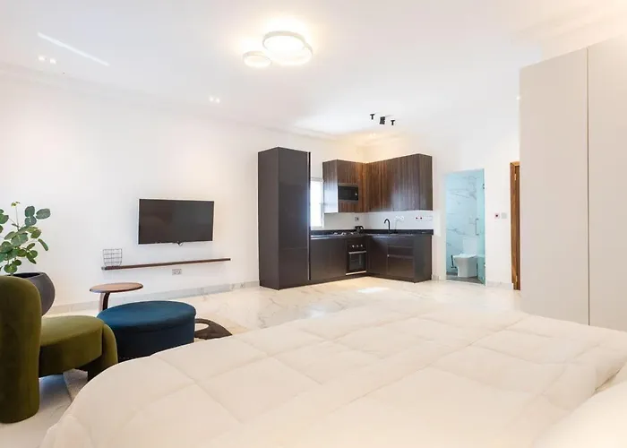 Cozy Studio In North Legon Accra
