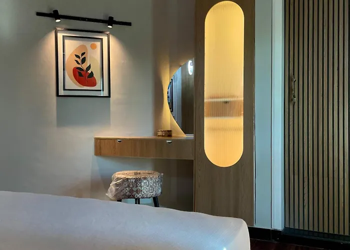 Luxury Studio Apartment In F10 Park Towers Islamabad