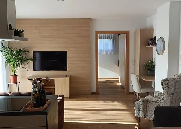 Villa Ehrenburg - Private Apartments Meran