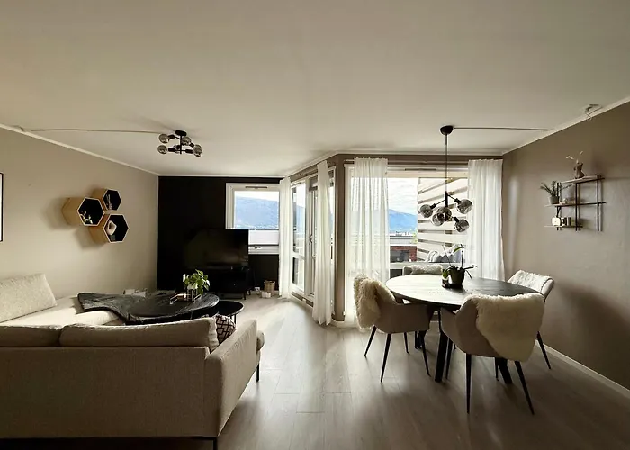 Ferienwohnung Fjord And Mountain View Tromsø