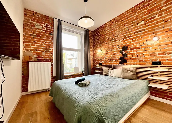 Urban Loft With Terrace - Design Apartaments Krakau