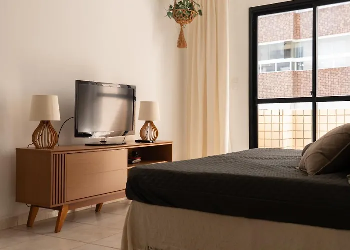 Apartamento Completo Com Garagem A 150 M Da Praia Praia Grande 