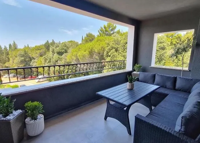 Apartment Lea - Rovinj By Villas Guide