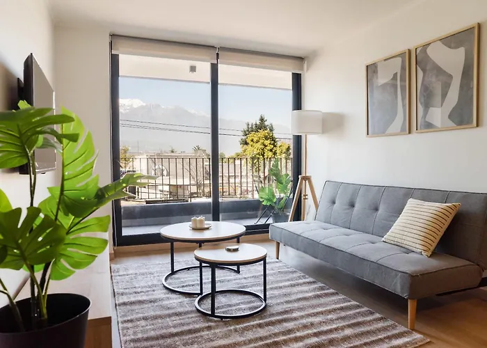 Full Stylish 2Br Oasis For 5 In Lively Las Condes Santiago de Chile
