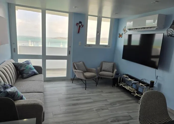 1 Bdrm Island Escape With Ocean Views & Family Comfort Condominio Isleta Marina Fajardo