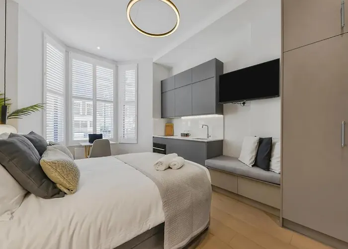 Lovely Studio With Terrace In The Heart Of London
