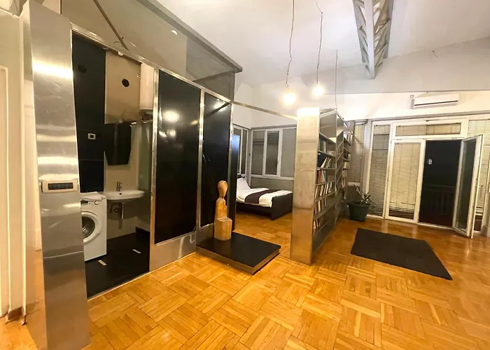 Apartment With A View And The Free Parking Belgrad