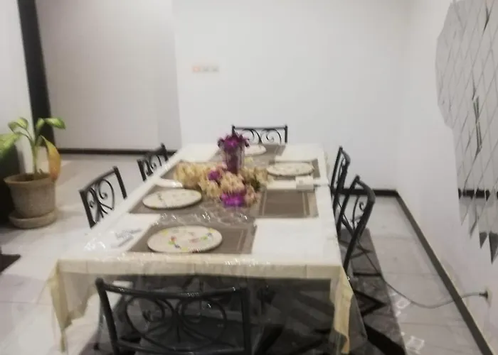 Maison Rose Ngaparou