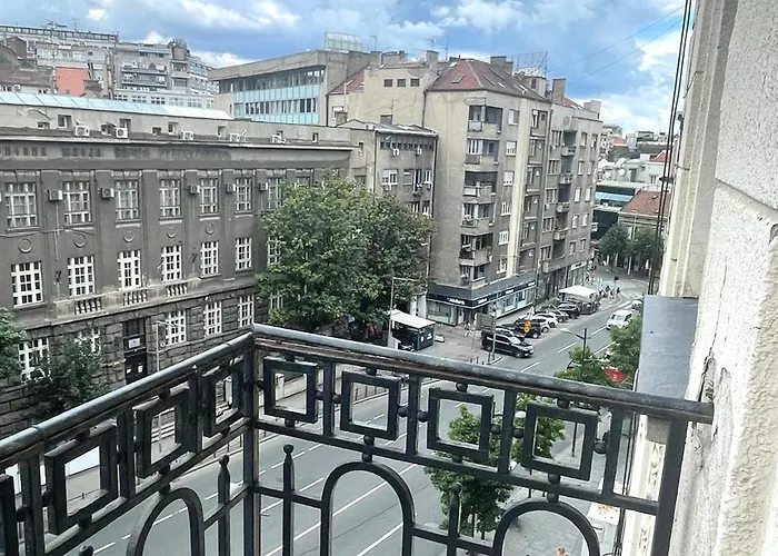 Two Bedroom Apartment Nusic Belgrad