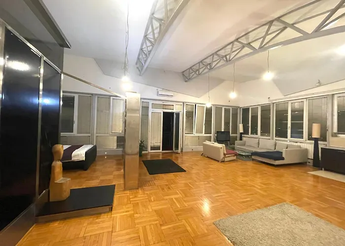Apartment With A View And The Free Parking Belgrad