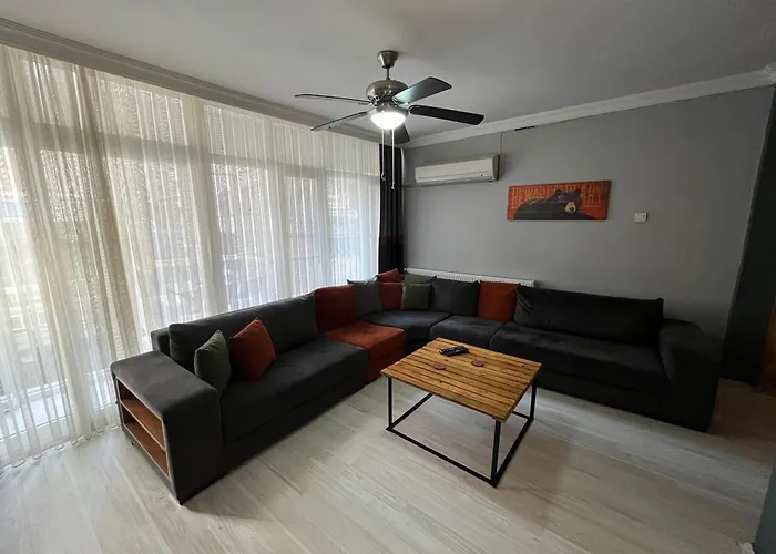 Ferienwohnung Huzurlu, Modern Ve Sik Izmir