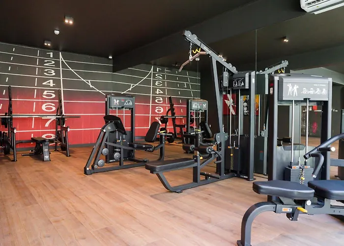 Chic 2Br Retreat For 5 In Vibrant Las Condes Oasis Santiago de Chile