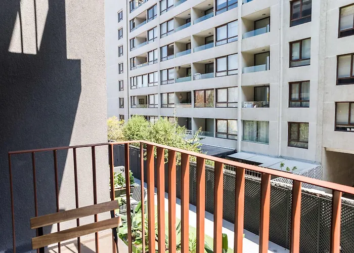 Chic Studio Escape For 3 In Lively Las Condes Santiago de Chile