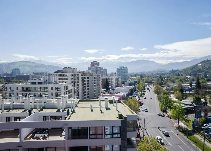 Full Stylish 2Br Oasis For 5 In Lively Las Condes Santiago de Chile