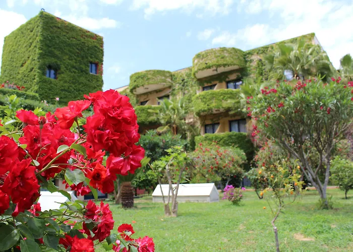 Hotel Caesar Palace Giardini-Naxos