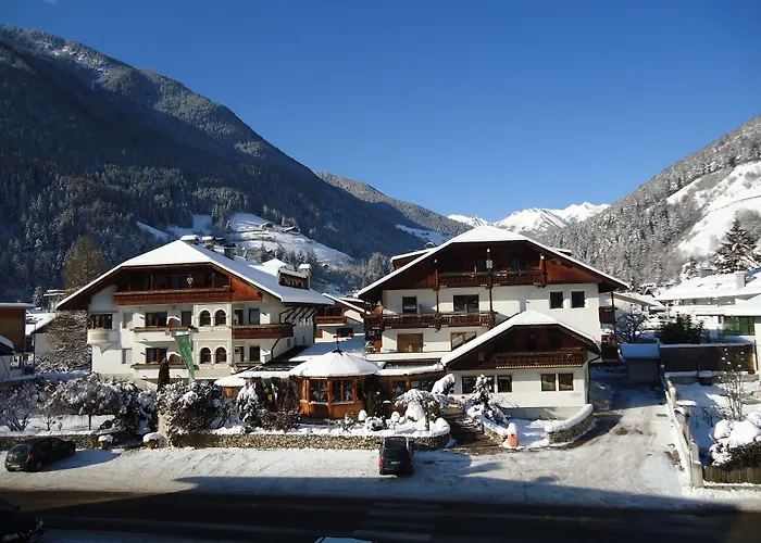 Alphotel Stocker Alpine Wellnesshotel Sand in Taufers