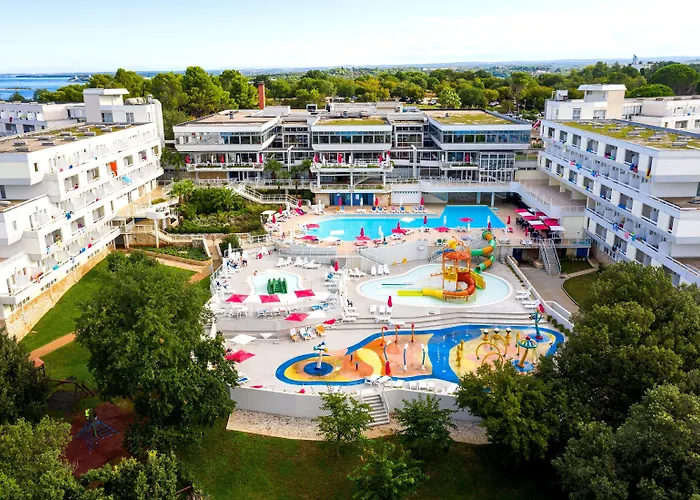 Hotel Delfin Plava Laguna Mugeba