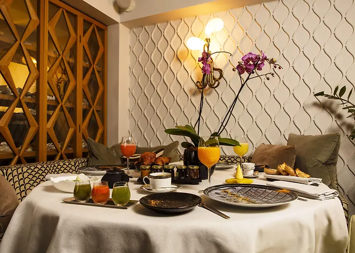 Hotel Thoumieux Paris