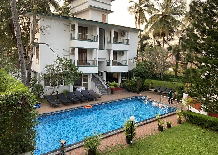 Summerville Resort - Near Candolim Beach