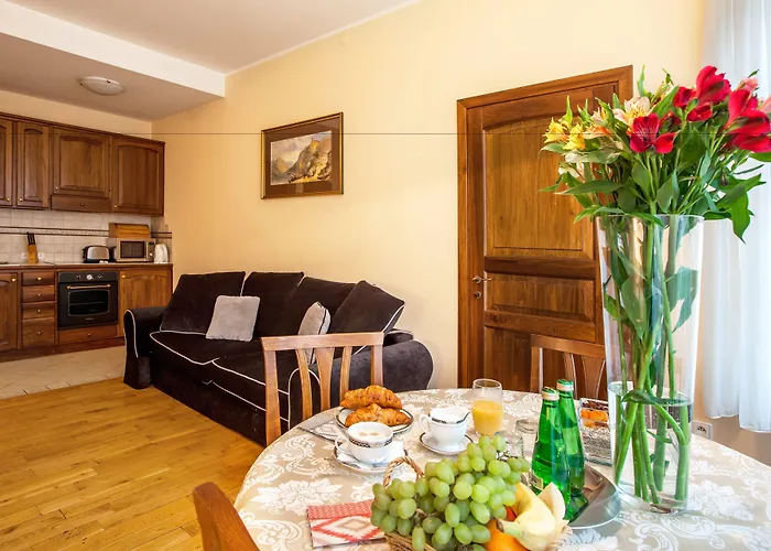 Aparthotel Hornigold "W Zielonej Kamienicy" Kattowitz