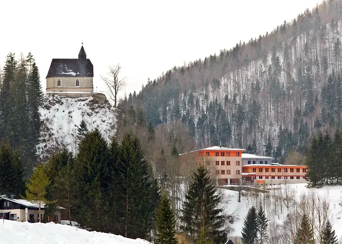 JUFA Hotel am Sigmundsberg Mariazell