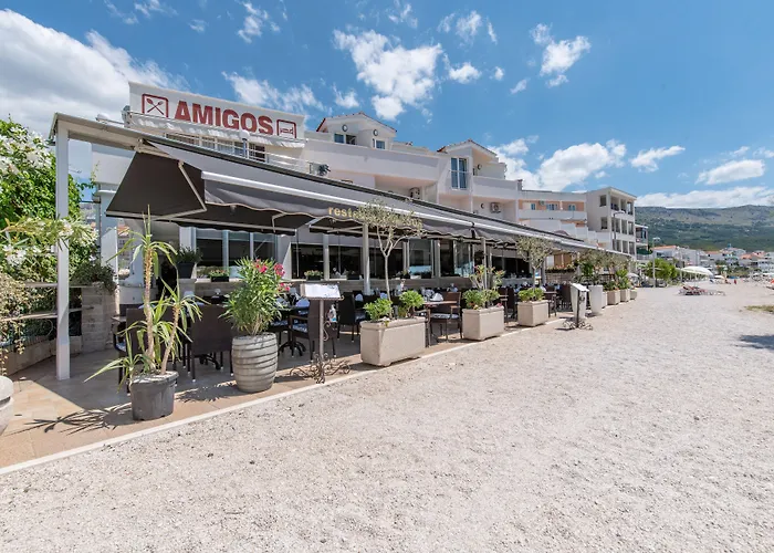 Hotel Pansion Amigos Podstrana
