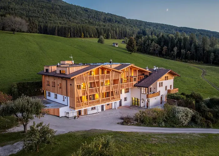 Summerer - Living Nature - Apartments With Private Spa Brixen