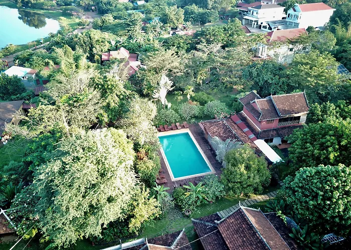 Terres Rouges Lodge Banlung