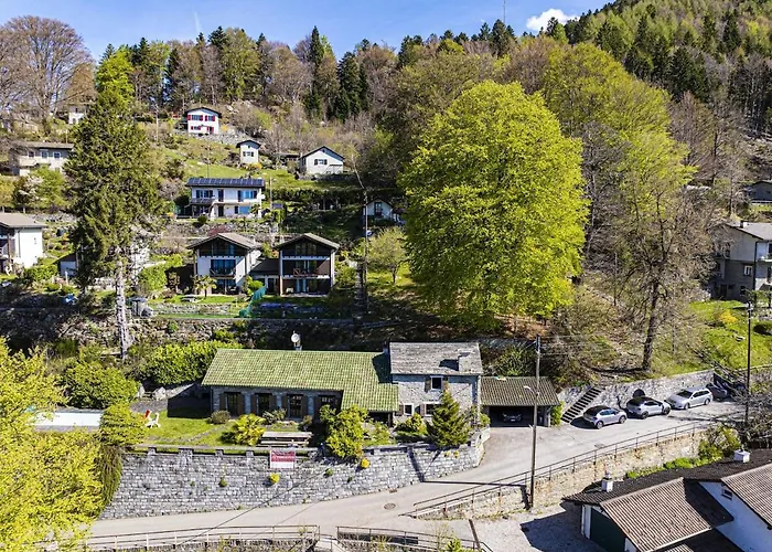 Villa Haus unter der Buche Locarno