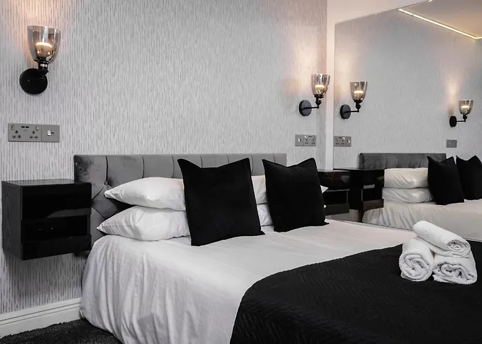 2Bedroom Apartment With Steam Room Edinburgh