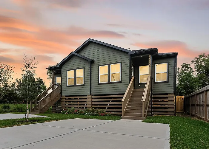 Newly Built Lux Home By Nrgmed-Centerdowntown Houston