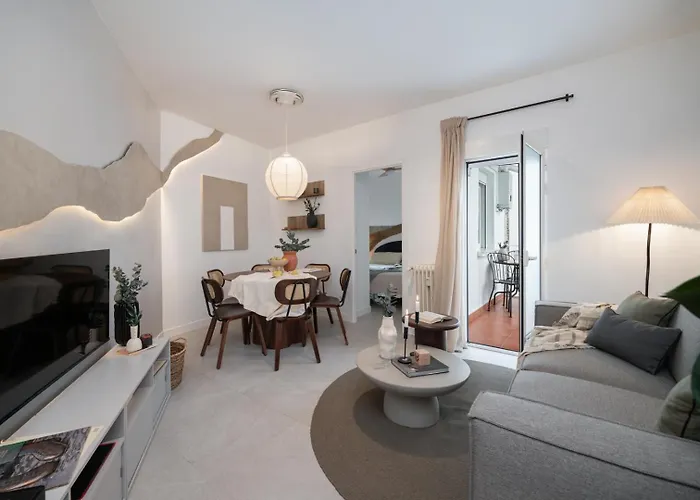 Atula - 3 Bedrooms W/ Balcony In Cuzco-Castillejos Madrid